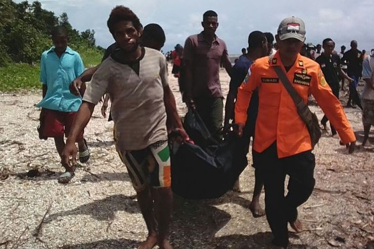 Tujuh jenazah korban perahu terbalik di perairan Asmat sudah ditemukan