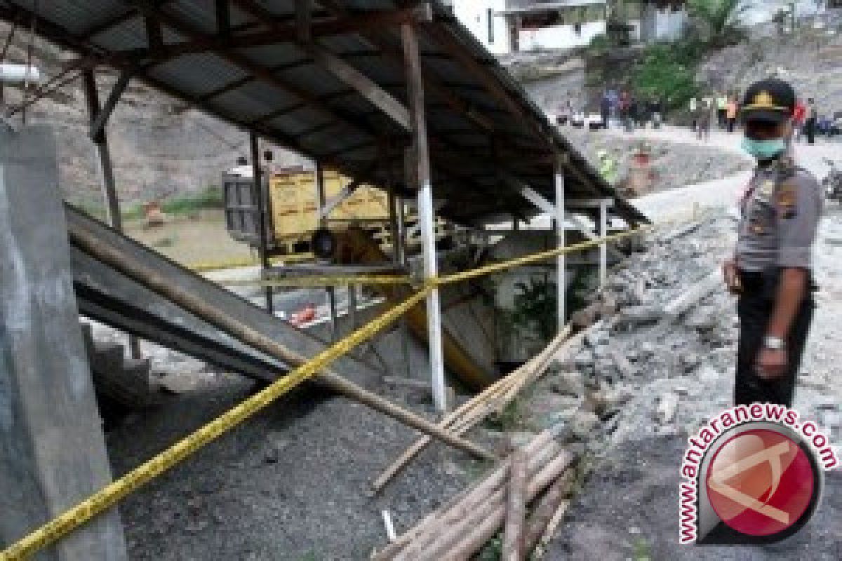 Korban Ledakan Tambang Sawahlunto Dirujuk ke Padang