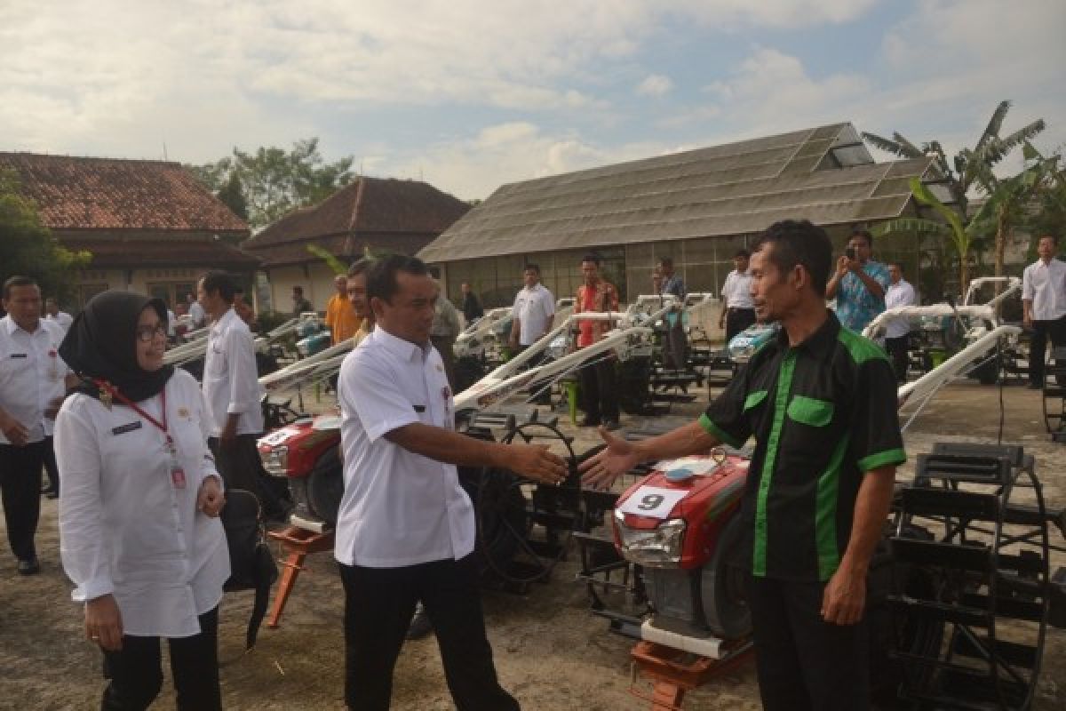 35 Kelompok Tani di Purbalingga Peroleh Bantuan Alsintan