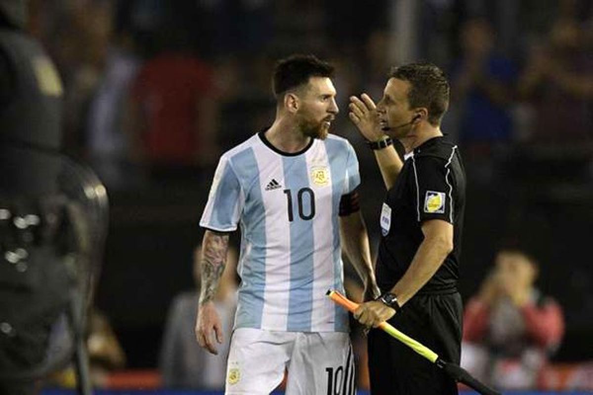 Messi Diskors Empat Pertandingan Internasional