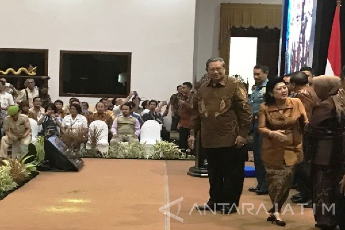 SBY Enggan Komentari Pilkada Jatim