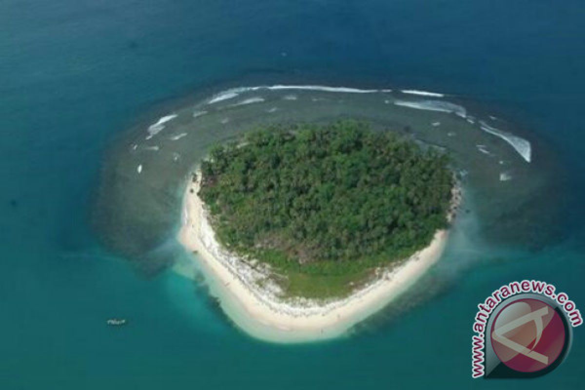 Pariaman To Build Bird Park in Tangah Island