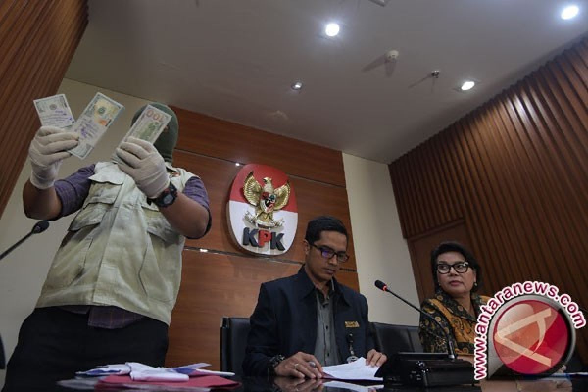 Ditangkap KPK, Dirut PT PAL Indonesia Diberhentikan