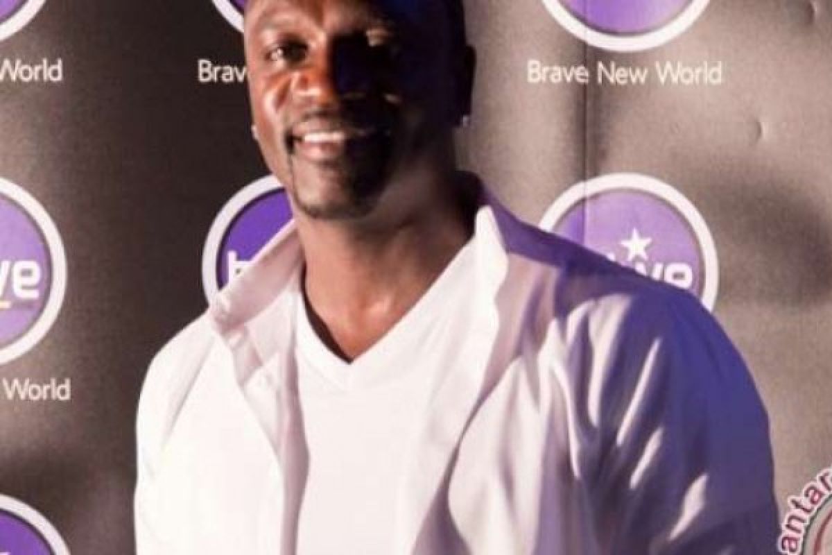 Akon Gelar Konser Untuk Anak Dalam