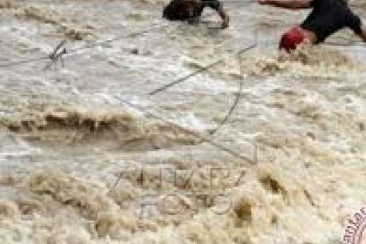 Banjir Lubuk Kembang Bunga Pelalawan Berpotensi Meluas ke Desa Lainnya 