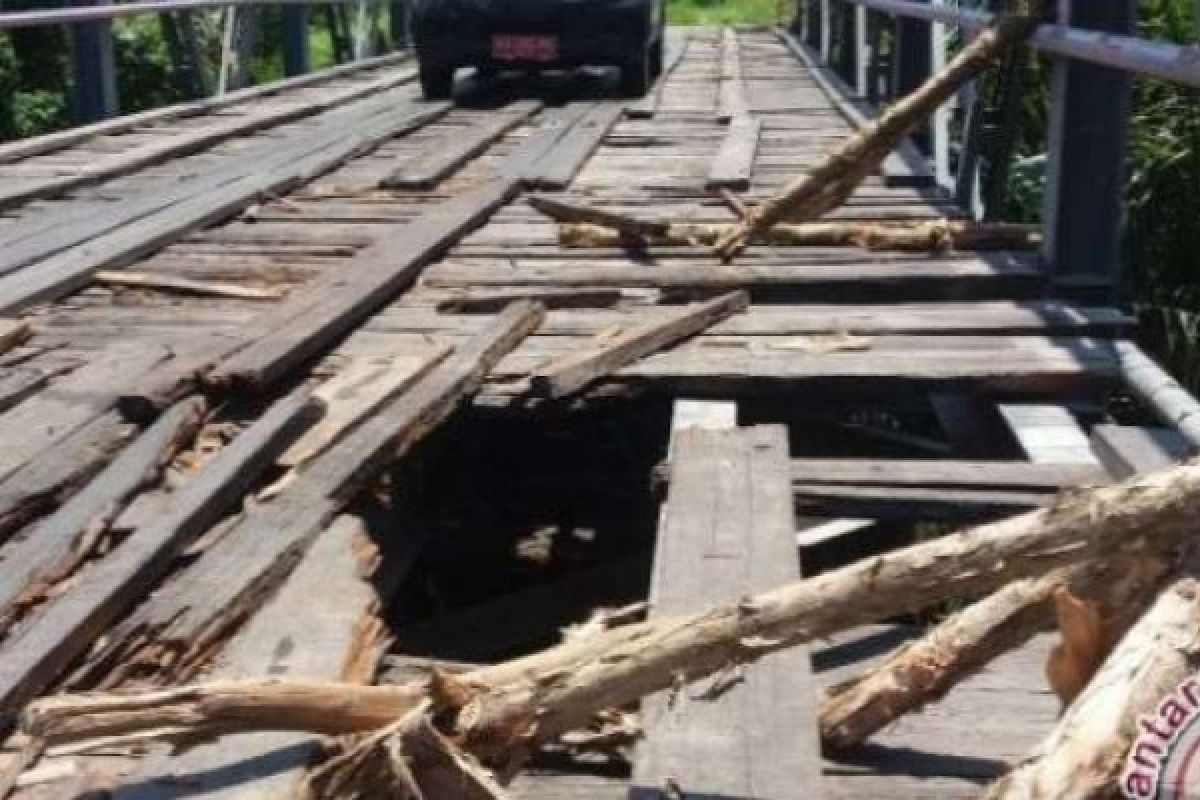 BPBD Inhil Harapkan Bantuan Guna Bangun Jembatan Darurat