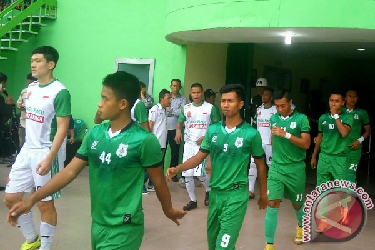 Ps. Tni Unggul Sementara 0-1 Dari Psms