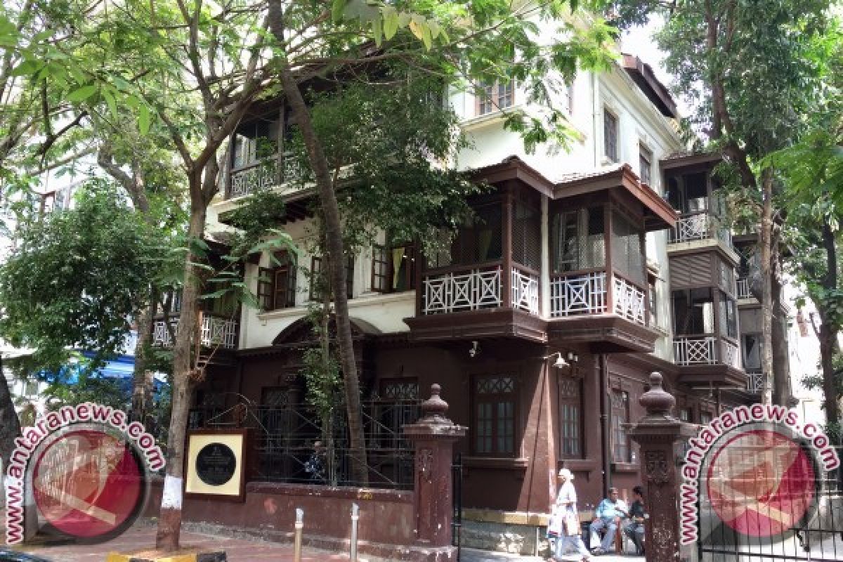 Singgah ke Rumah Mahatma Gandhi