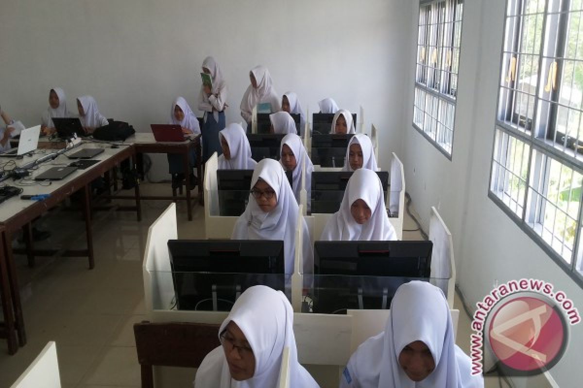 Listrik Mati Saat UNBK Berlangsung