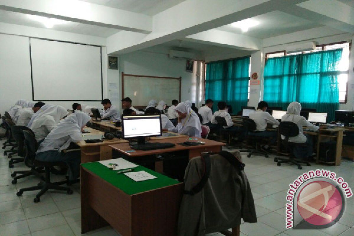 UNBK SMK Padang Panjang Hari Pertama Lancar