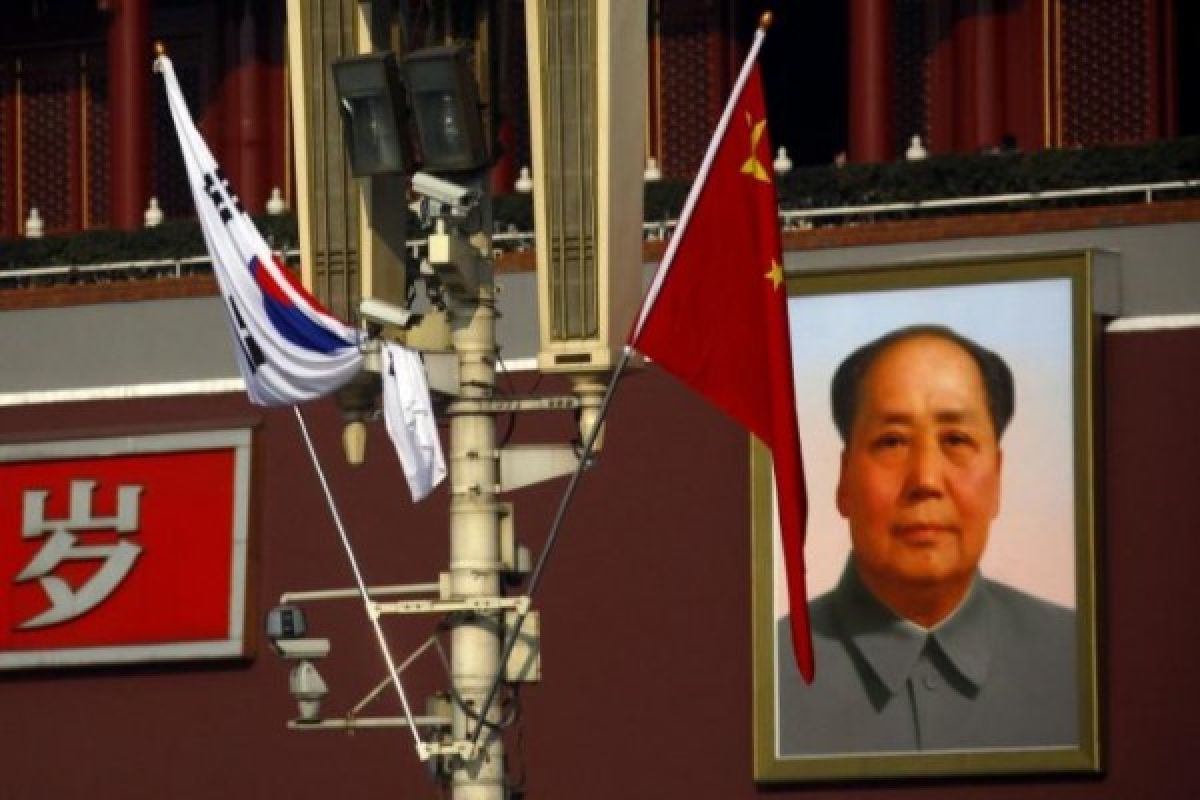 Gulungan kaligrafi karya Mao Zedong ditemukan di Hong Kong