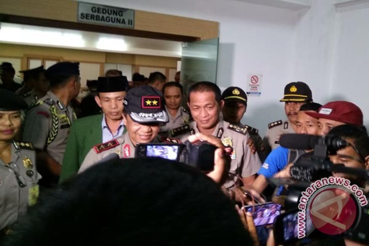 Kasus Habib Rizieq Tersendat Bukti Yang Sulit