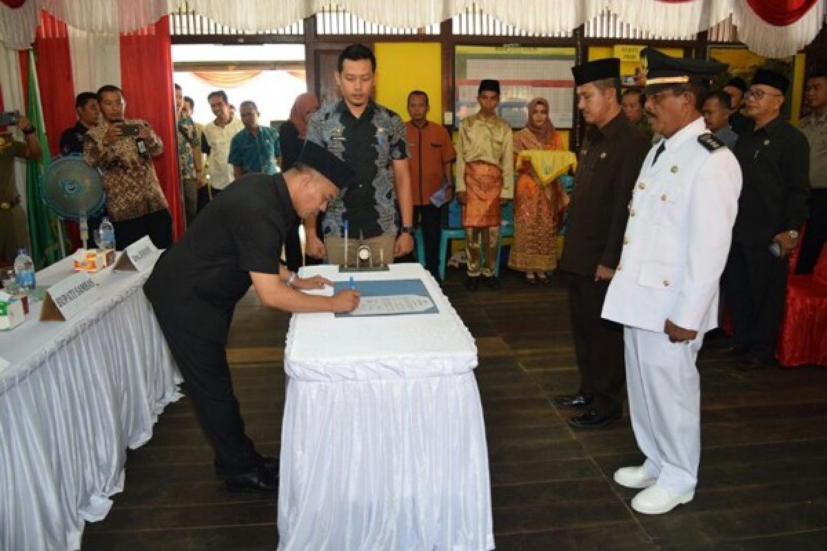 Camat Harus Jalin Komunikasi Baik Dengan Masyarakat