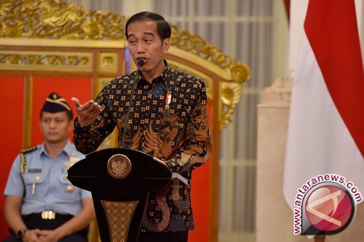 Presiden Jokowi tekankan penghematan anggaran 2017/2018