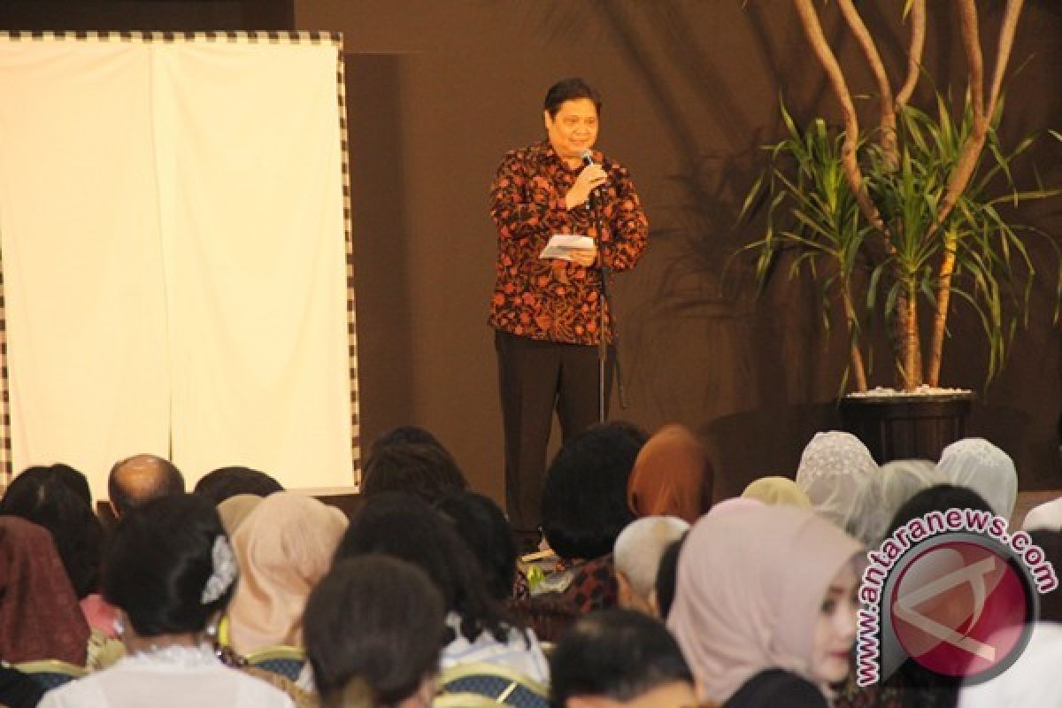 Industri tenun dan batik kontribusi besar ekonomi nasional