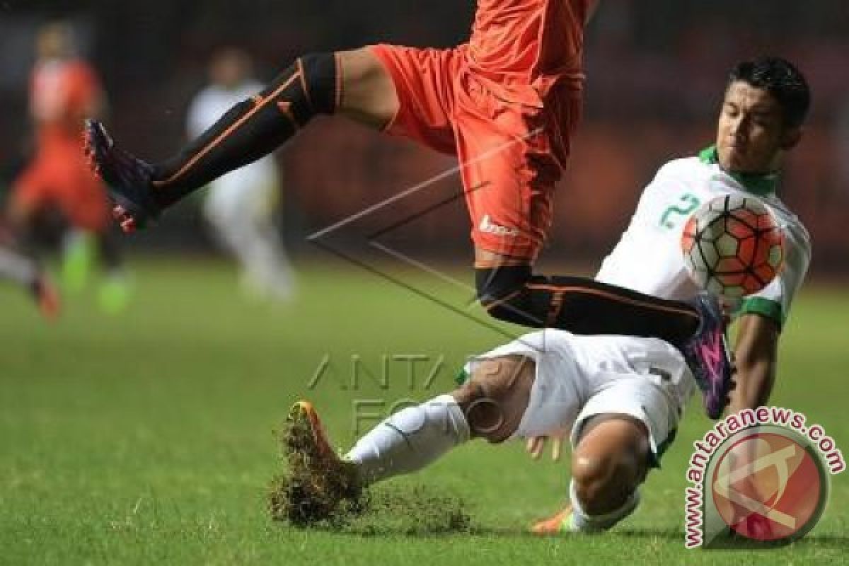 Uji Coba Persija Kontra Timnas Berakhir 0-0