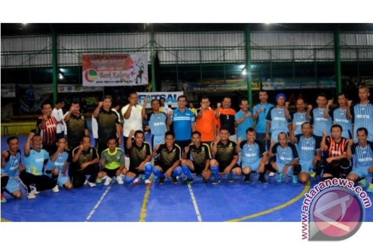 Barut Gelar Kejuaraan Bupati Cup Fun Futsal