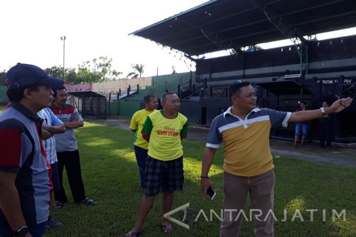 Panpel Perssu Cek Kondisi Stadion A Yani