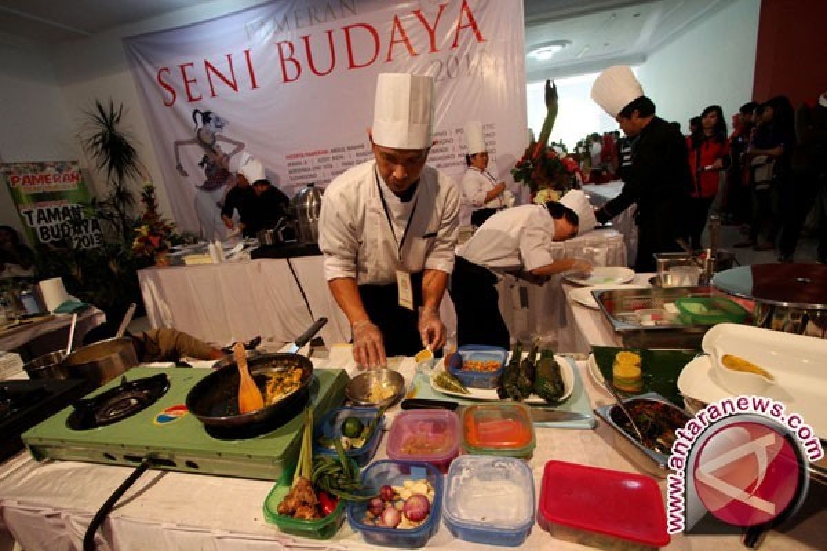 Dyah bertekad kembangkan kuliner tradisional Aceh