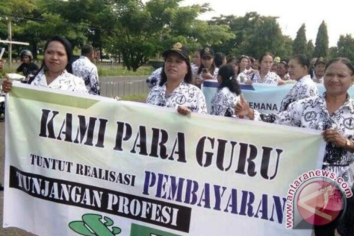 PGRI MTB Tuntut Pembayaran Tunjangan Profesi