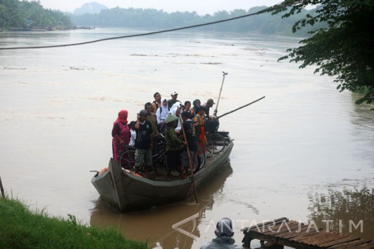 UPT: Bengawan Solo di Hilir Jatim Surut