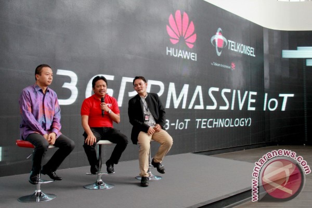 Telkomsel - Huawei Uji Coba Teknologi 3GPP Massive IoT dan FDD Massive MIMO Pertama di Indonesia