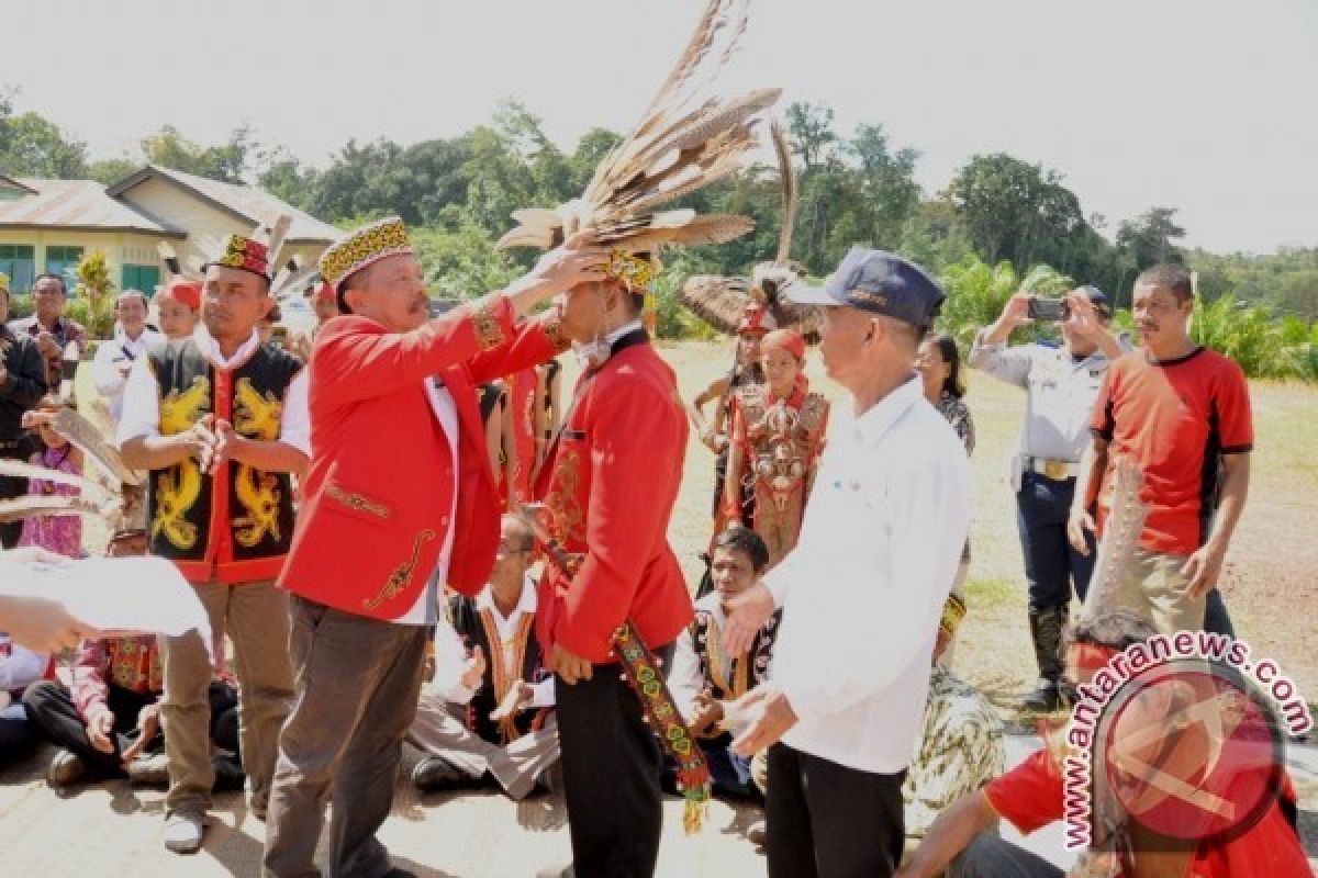 Wabup Sanggau : Keputusan Adat Jangan Didasari Emosi