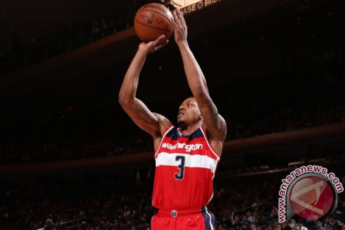 Kombinasi John Wall dan Bradley Beal antar Wizards bekuk Knicks 106-103