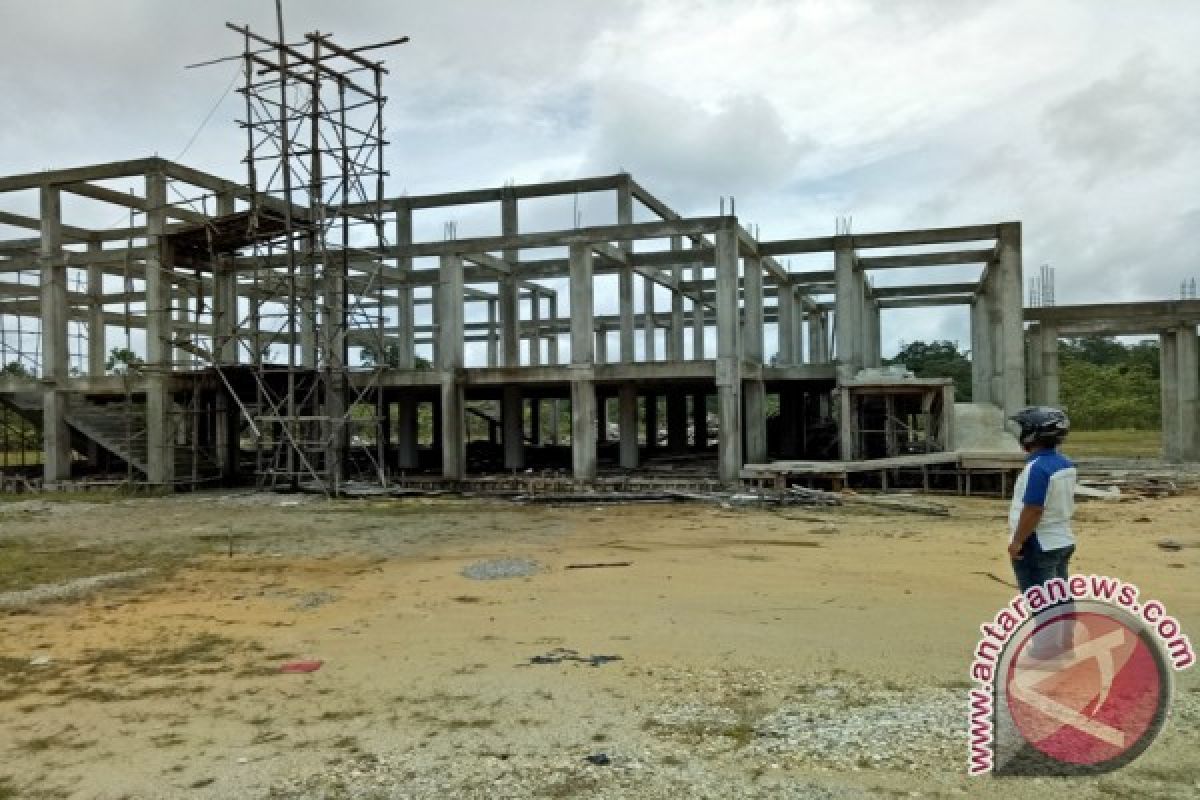 Pembangunan Rumah Melayu di Landak Kembali Dilanjutkan