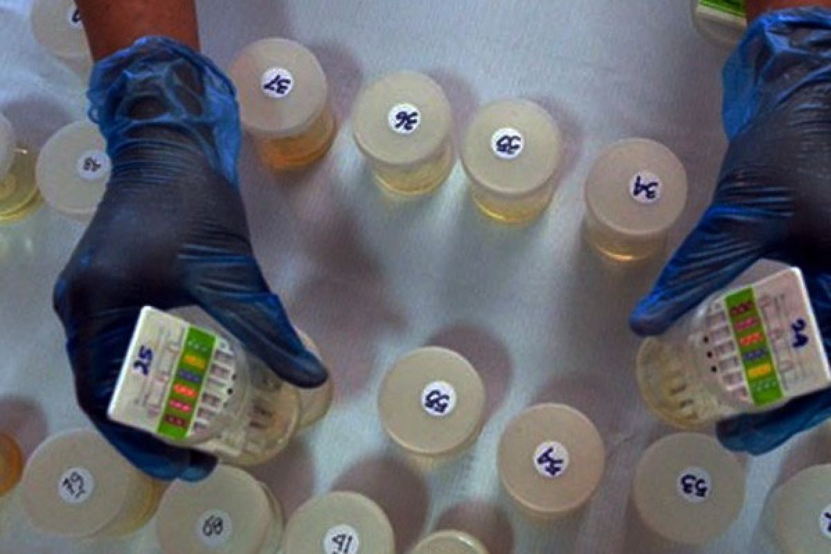Sopir angkutan mudik lebaran diwajibkan tes urine