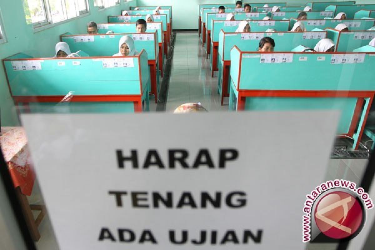 Kiat Memotivasi Anak agar Tidak Nyontek Saat Ujian