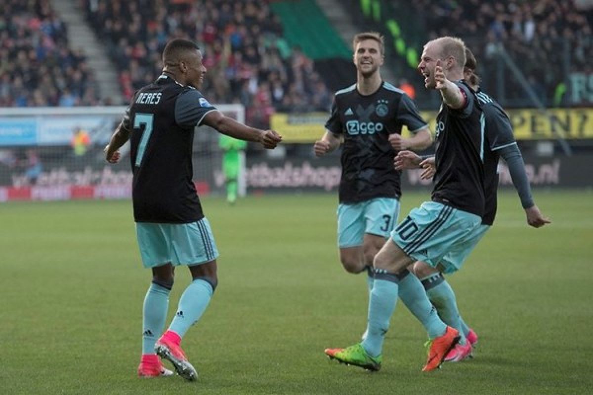 Hasil dan klasemen Eredivisie, Ajax samai poin Feyenoord