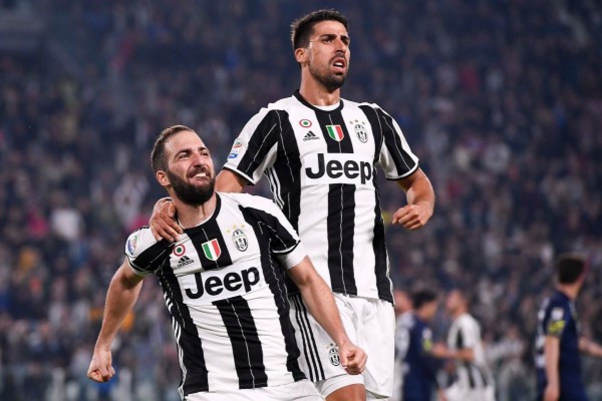 Higuain borong dua gol kemenangan Juventus atas Chievo