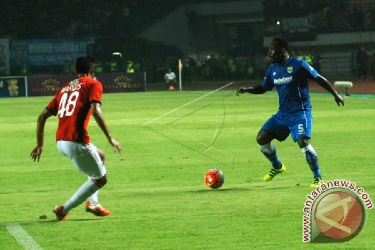 Persib Kalah Dari Bali United, Walau Essien Dimainkan