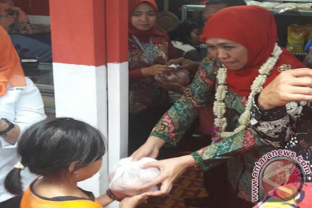 Kejutan kecil dari Khofifah Parawansa