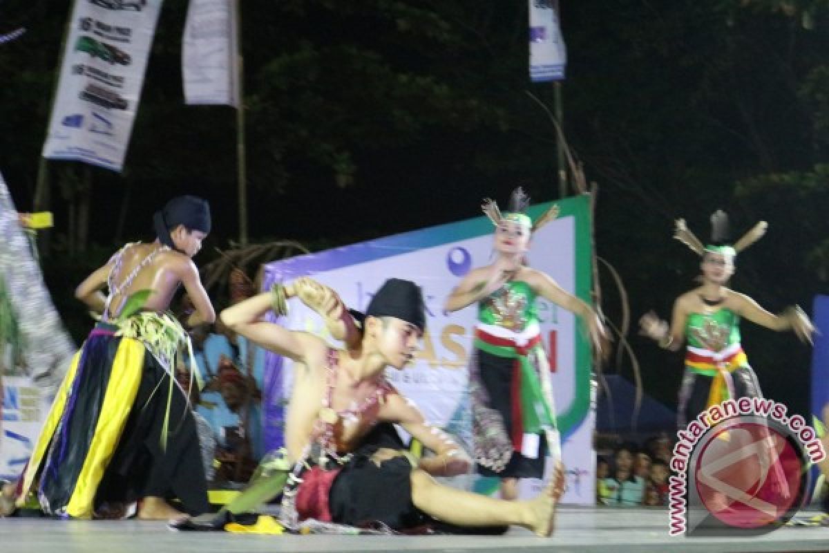 Salanjung Rezeki Di Tabalong Ethnic Festival 2017