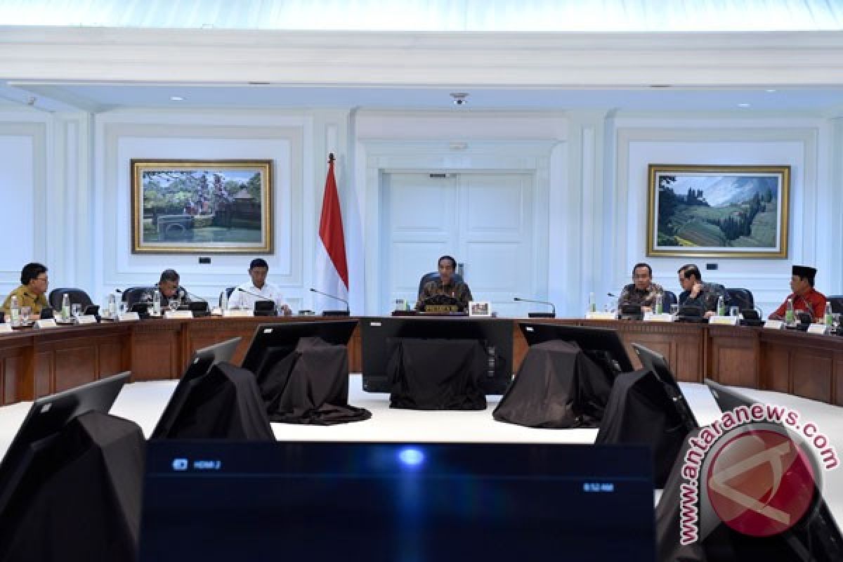 Presiden evaluasi proyek strategis di Kalsel