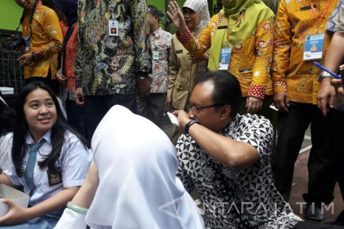 Wagub: UNBK SMA di Jatim tak Ada Kendala Berarti (Video)