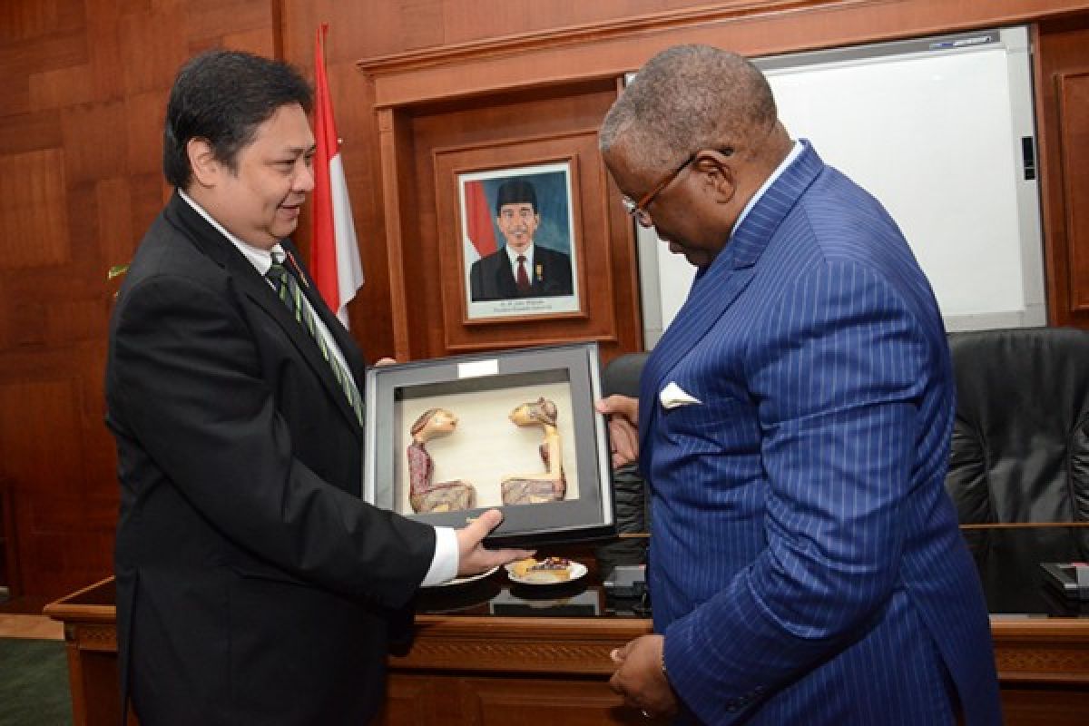 Pemerintah dorong ekspor alat transportasi dan pertahanan ke Angola