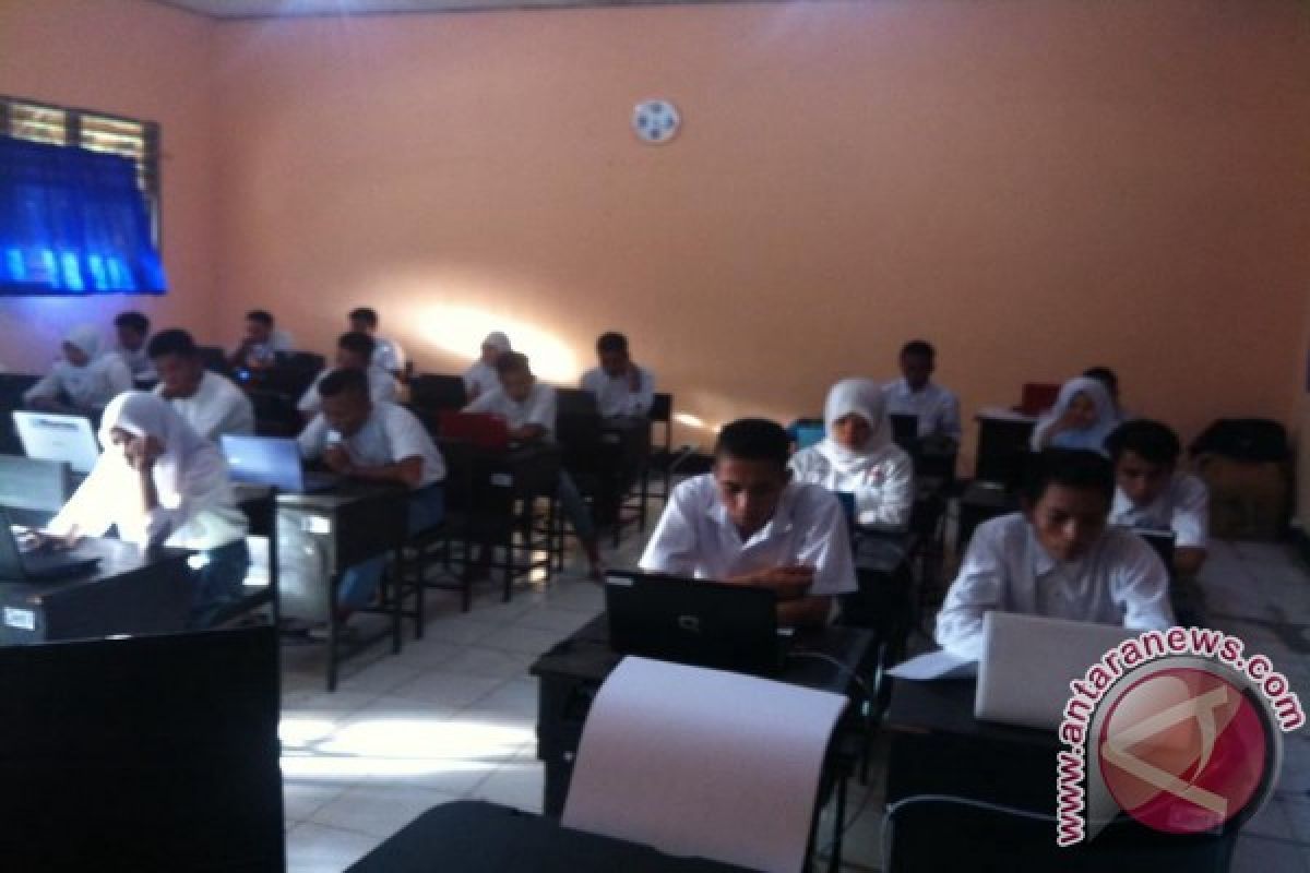 SMAN 1 Lape Siapkan 90 Laptop UNBK