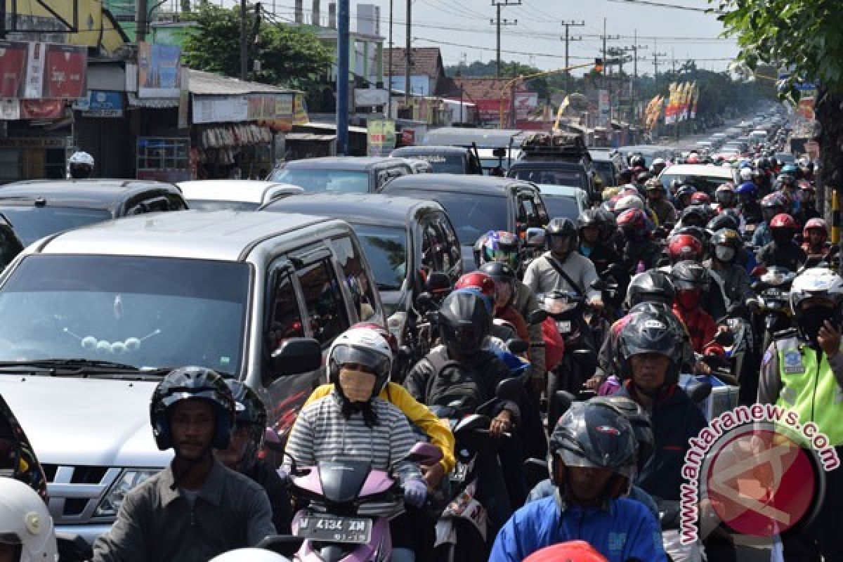 Legislator soroti kemacetan lalu lintas di Jateng