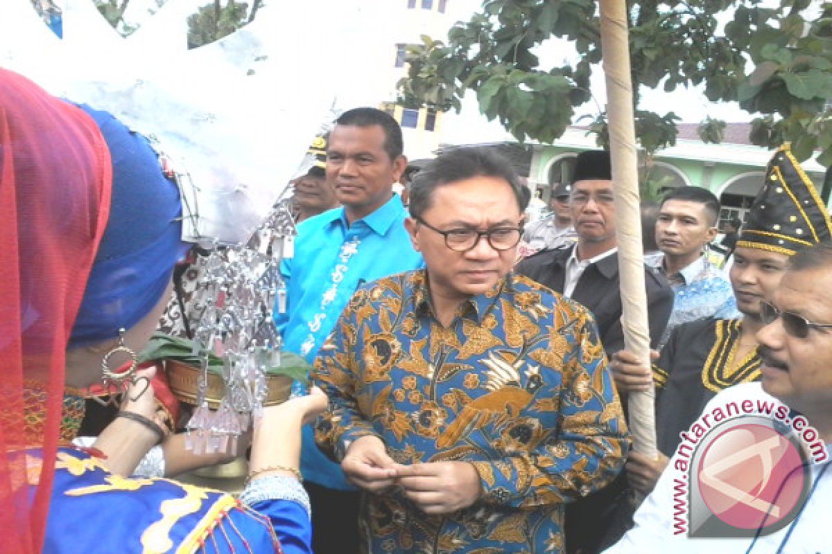 Ketua MPR RI Kecam Serangan Bom di Masjid Mesir