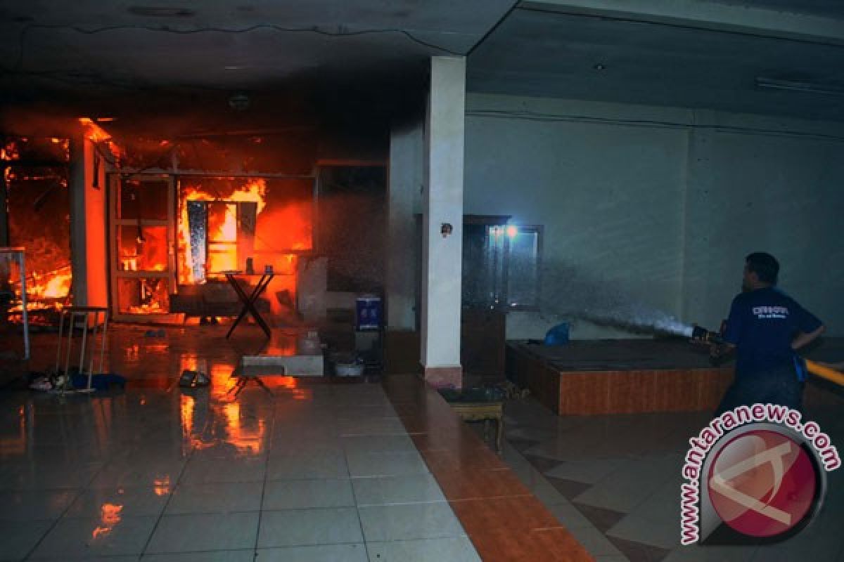 Pusat perguruan silat nasional di Bogor terbakar