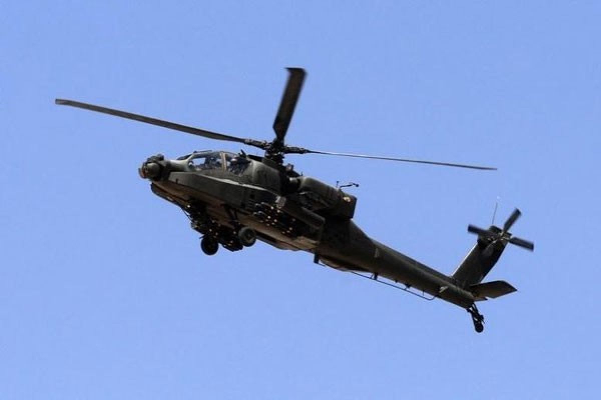 Helikopter Saudi jatuh, 12 tentara tewas
