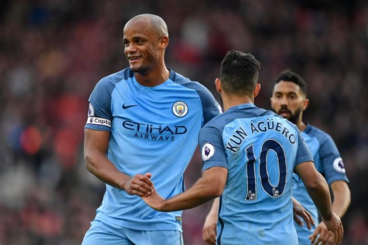 Manchester City gunduli Watford 5-0 untuk amankan posisi tiga