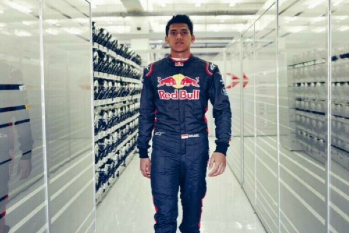 Sean Gelael kembali turun bersama F1 Toro Rosso