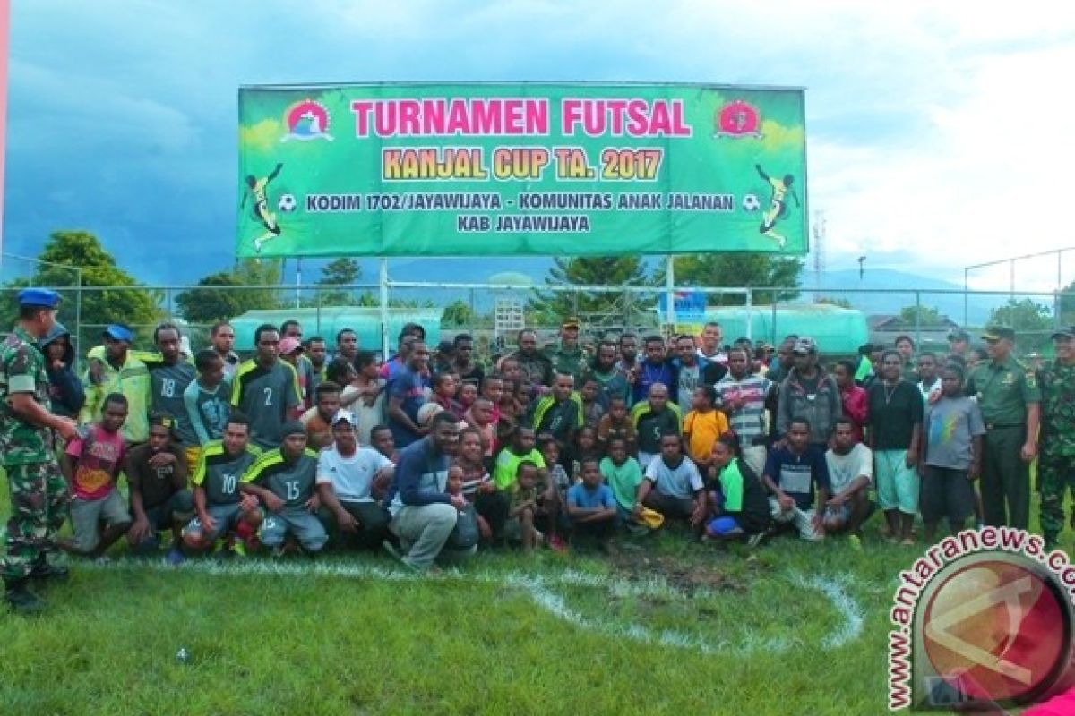 Kodim 1702/Jayawijaya gelar turnamen futsal anak jalanan 