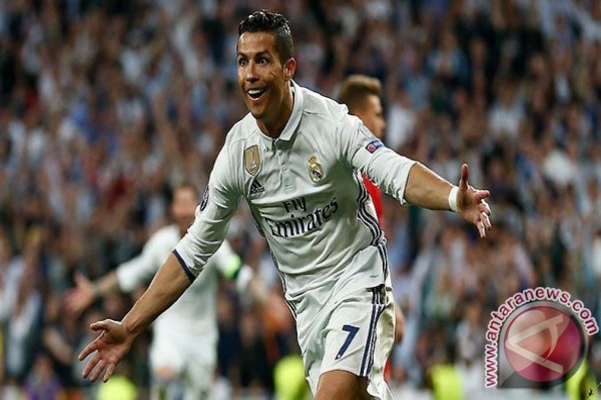 Zidane sebut Ronaldo lebih baik darinya