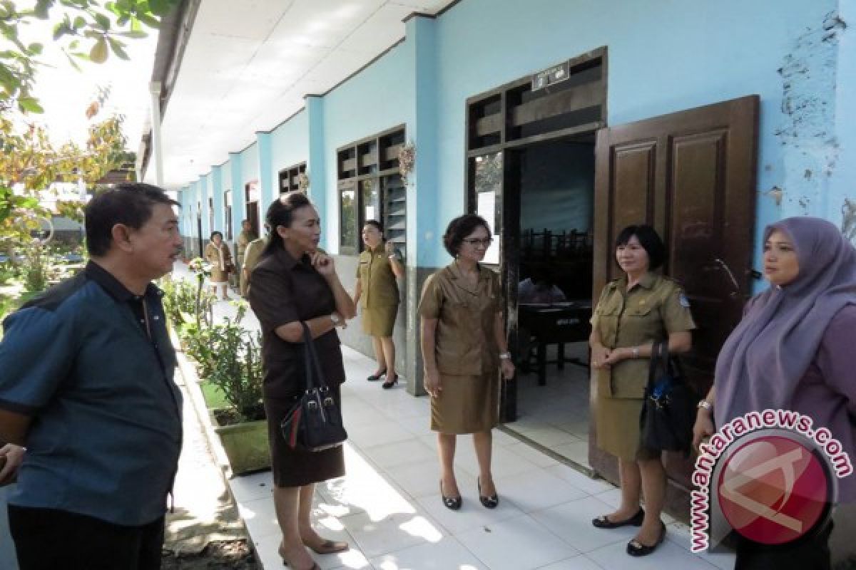 DPRD Manado Dorong Sekolah Ajukan Rehabilitasi Gedung