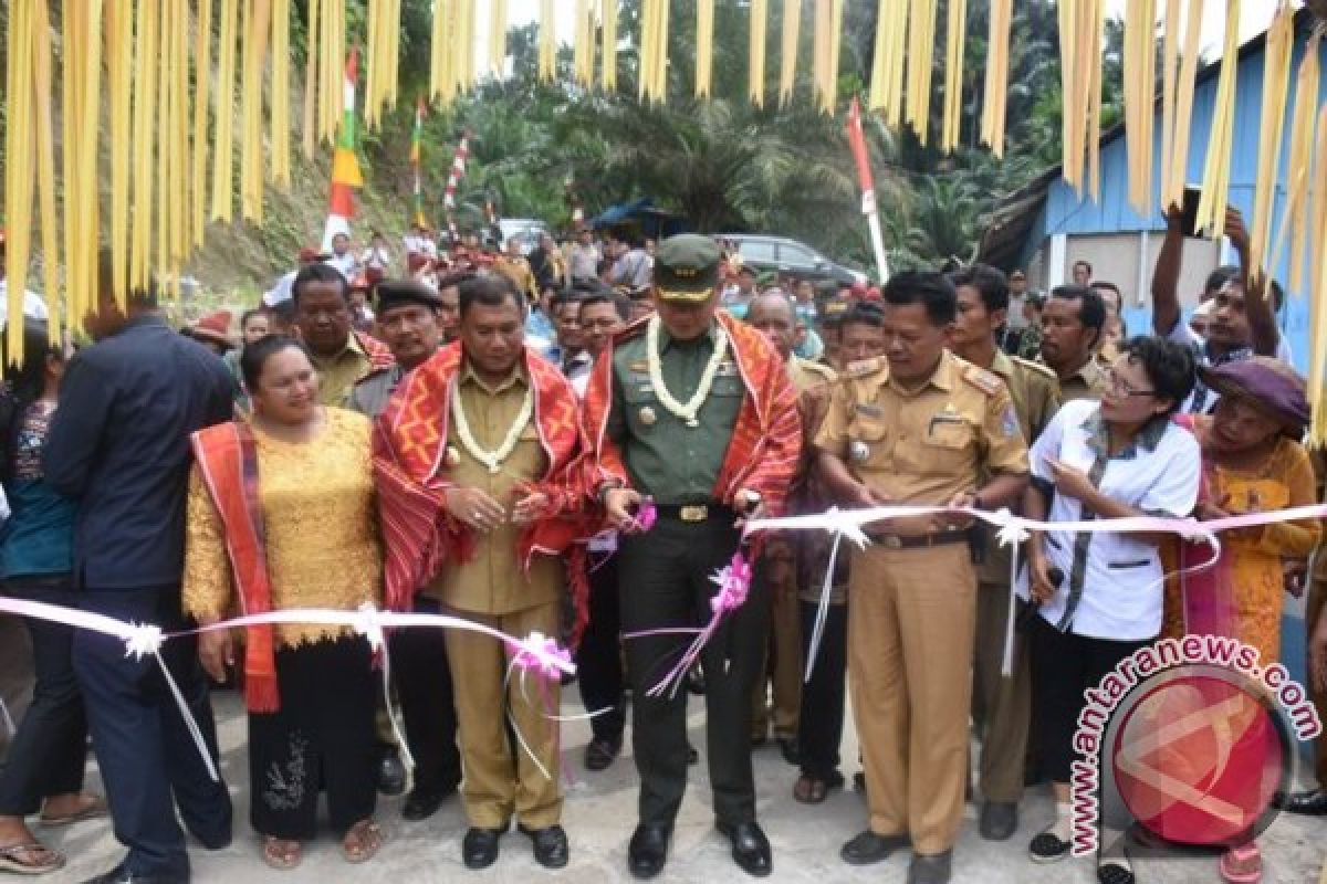 Bangun Jembatan Antar Kecamatan